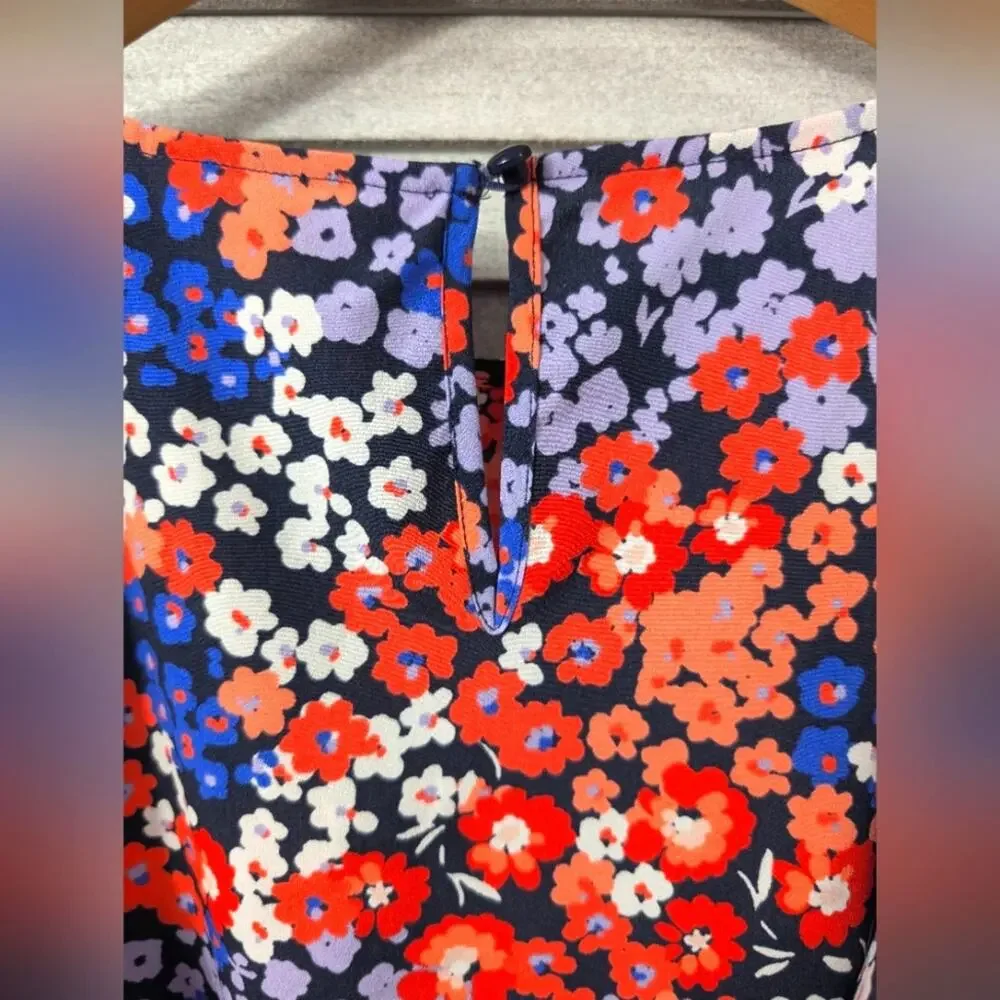 NWT Juicy Couture Floral Sleeveless Top Size M